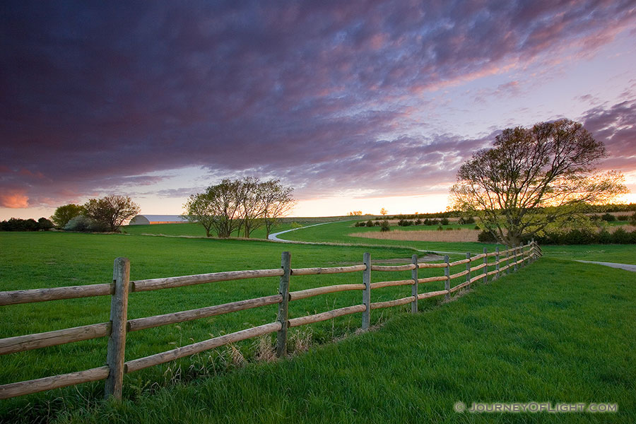 A photograph of a beautiful sunset at Mahoney State Park near Ashland, Nebraska. - Mahoney SP Photography