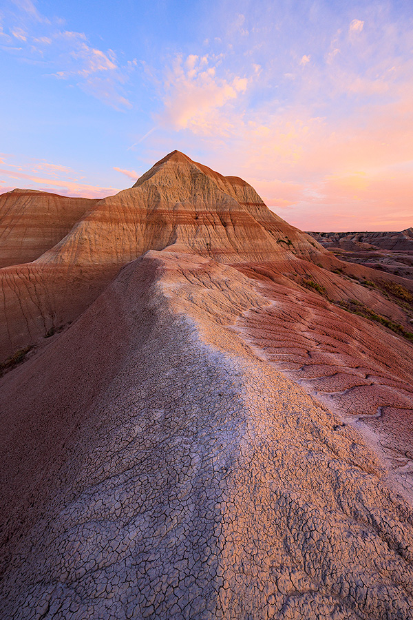 Scenic photograph of a sunrise over the Badlands National Park, South Dakota. - South Dakota Photography